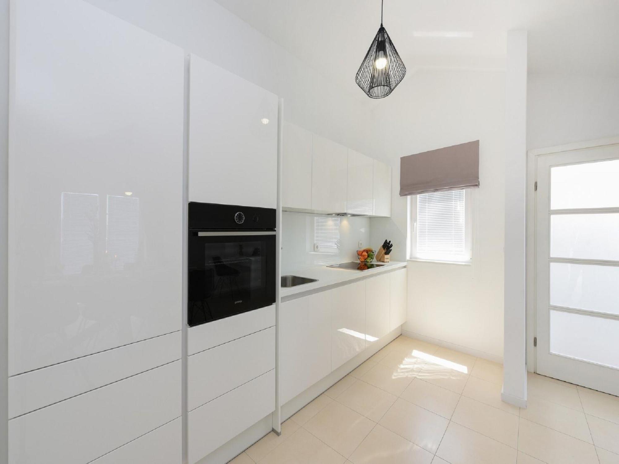 Modern Villa In Nin With Terrace エクステリア 写真